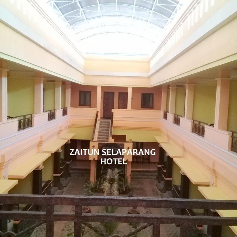 Hotel Zaitun Selaparang Ломбок Экстерьер фото